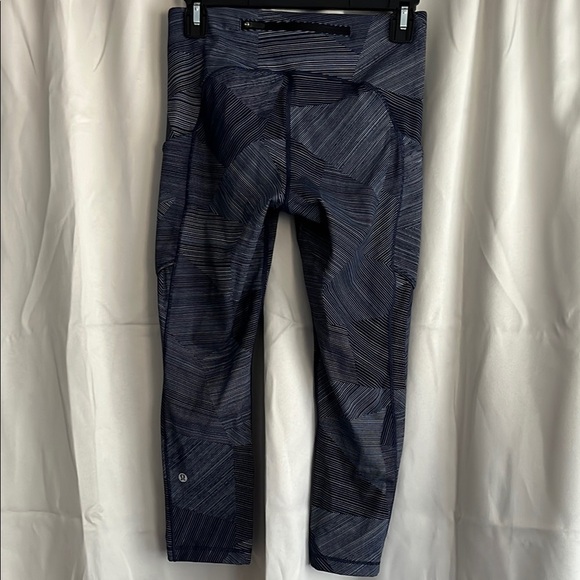 Lululemon Speed Up Crop 21" Etch Hail Midnight Navy Leggings Size 6 - Picture 4 of 6